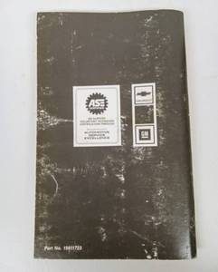 lot 102 image: Large Ephemera Collection of Vintage Road Maps with 1989 CHEVROLET Astro Owners Manual