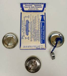 lot 140 image: Collection of Vintage MINNEAPOLIS AQUATENNIAL Pins