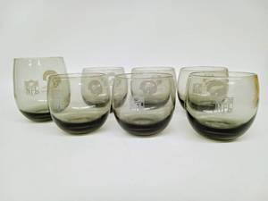lot 168 image: Vintage Set of Smoked Minnesota Vikings Drinking Glasses