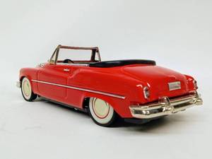lot 253 image: Vintage VOITURE Buick Convertible Friction Toy Car