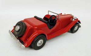 lot 264 image: Vintage HUBLEY Red MG Roadster Toy Car