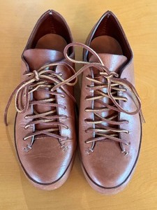 lot 46 image: Pair of Mens FEIT Hand Sewn Leather Shoes