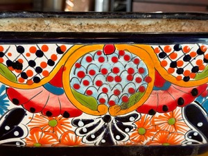 lot 48 image: Colorful Mexican Pottery Planter