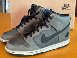 lot 51 image: Nike Dunk High Undefeated Bring Back Pack Ballistic Green  New UNDFTD x Nike Dunk High Ballistic