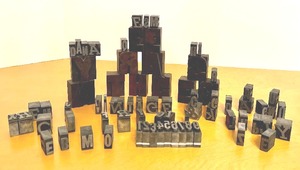 lot 131 image: Assorted Metal Vintage Die Letter and Number Stamps