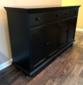 lot 55 image: Stylish Buffet Cabinet