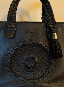 lot 61 image: Disigual Handbag