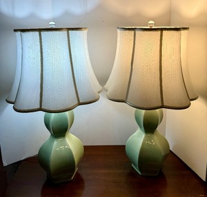 lot 82 image: Pair of Elegant Table Lamps