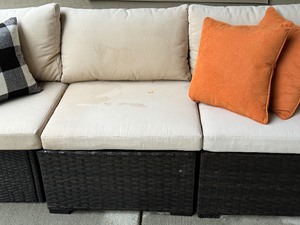 lot 19 image: Patio Sofa