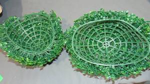lot 85 image: Artificial Plant Ball