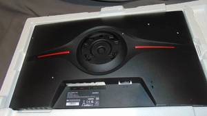 lot 93 image: Screen Good No Power