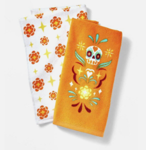 lot 67 image: 8 Kitchen Towels