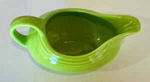 lot 10 image: Fiestaware Green Gravy Boat - Vintage Fiesta Brand China Dinnerware
