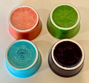 lot 12 image: Fiesteware Lot of 4 Ramekin 4 Dishes - Persimmon, Green, Purple, Aqua - Vintage Fiesta Brand China Dinnerware