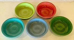 lot 18 image: Fiestaware Lot of 5 Fiesta Bowls 7 - Various Colors - Vintage Fiesta Brand China Dinnerware
