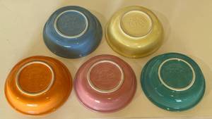 lot 21 image: Fiestaware Lot of 5 Fiesta Bowls 7 - Various Colors - Vintage Fiesta Brand China Dinnerware
