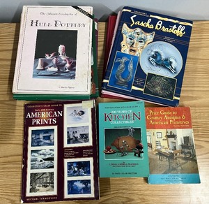 Lot of Reference Books Antiques, Buyers Guides etc.