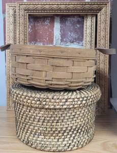 Longaberger Basket with leather handles two carved wood frames 11x14