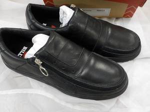 lot 40 image: New Billy Brand Mens Lace less Oxford Black Leather Size 9