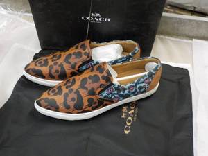 lot 52 image: New Coach Wild Beast NappaNap BrownMist size 10M Shoes