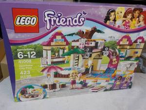 lot 203 image: New LEGO Friends 423 pc set...