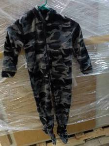 lot 256 image: Alexander Del Rossa Fuzzy Soft PJs Childrens size Small