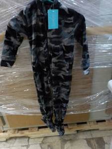 lot 257 image: Alexander Del Rossa Fuzzy Soft PJs Childrens size Small