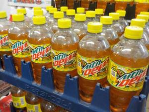 lot 287 image: 24 Pack Mountain Dew Baja Laguna Lemonade