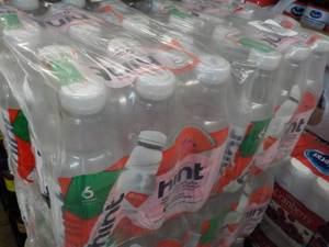 lot 299 image: 24 pack Hint Water Infused with Watermelon Essence