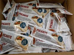 lot 320 image: 2 Boxes 400 packets Picante Sauce