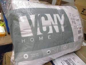 lot 159 image: VCNY Home Pillow...
