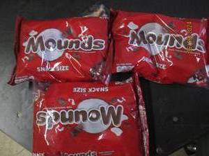 lot 120 image: 3 bags pf mounds snack bars 11.03 bags best buy date of 42024