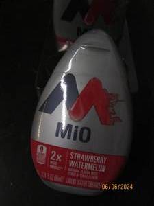 lot 151 image: 43.24 oz bottles of mio strawberry watermelon liquid water enhancer best buy date of march 2024