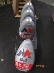 lot 152 image: 43.24 oz bottles of mio strawberry watermelon liquid water enhancer best buy date of march 2024