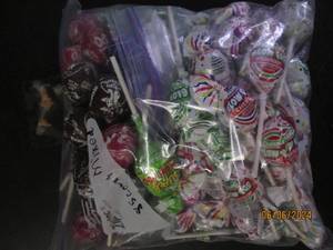 lot 153 image: bag of 85 count of mixed suckers...