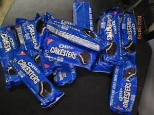 lot 176 image: 123.3oz packages of oreo cakesters best buy date of may 2024