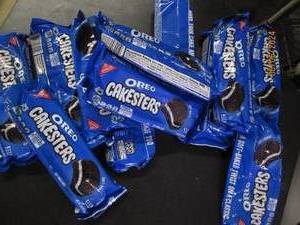 lot 178 image: 123.3oz packages of oreo cakesters best buy date of may 2024