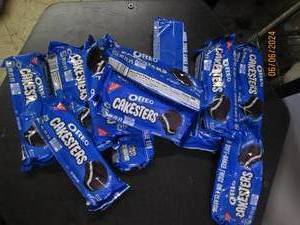lot 180 image: 123.3oz packages of oreo cakesters best buy date of may 2024
