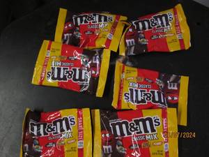 lot 235 image: 62.50 oz bags of m&ampms classic mix best buy date of 12024