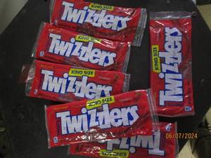 lot 239 image: 6 king size twizzlers best buy date of 122023