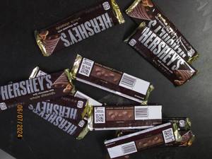 lot 257 image: 12 hersey almound bars best buy date of 32024
