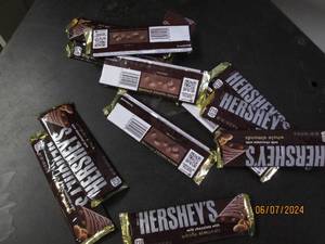 lot 258 image: 12 hersey almound bars best buy date of 32024