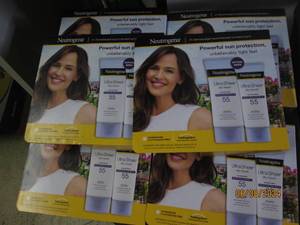 lot 318 image: 6 packages of 2 neutrogena ultra sheer dry touch sunsceen 55 spf
