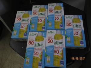 lot 325 image: 6 packages of 2 alba hawaiian sunscren spf 50