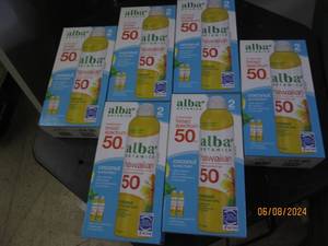 lot 328 image: 6 packages of 2 alba hawaiian sunscren spf 50