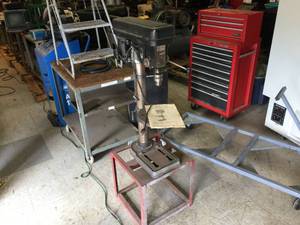 lot 20 image: Cal-Hawk 5 Spd Drill Press