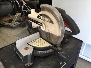 lot 29 image: Pro-Tech 7107 10 Power Miter Saw