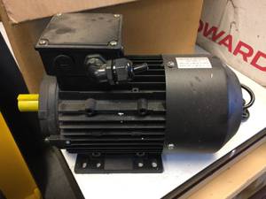 lot 84 image: Boshan Single Phase AC Induction Motor - YY90L-2