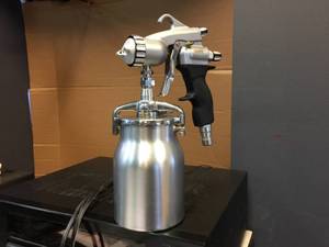 lot 87 image: EARLEX HVLP Airless Paint Spray Gun - Like New