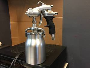 lot 88 image: EARLEX HVLP Airless Paint Spray Gun - Like New